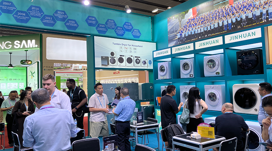 廣交會(huì)新老朋友齊聚，金環(huán)電器展位人氣旺