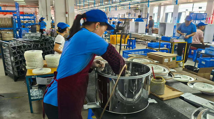 烘干機發(fā)出異響？別慌，我們來幫您