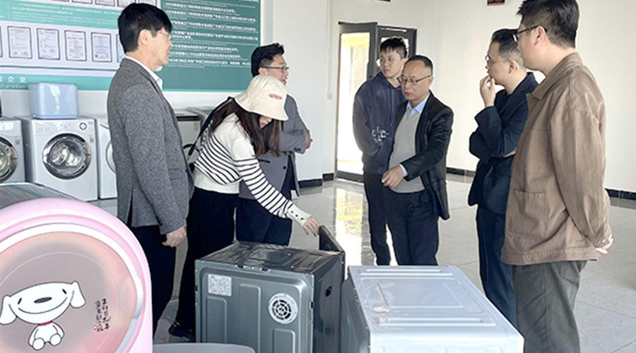 再續(xù)前緣！客戶遠(yuǎn)道而來(lái)到訪金環(huán)電器洽談滾筒干衣機(jī)合作