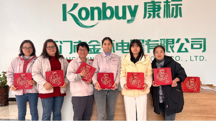 婦女節(jié)，溫暖每一顆心